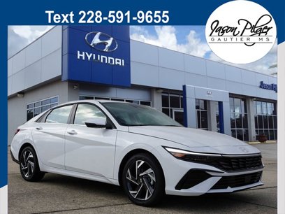 New 2025 Hyundai Elantra SEL