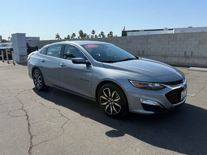 Used 2025 Chevrolet Malibu RS