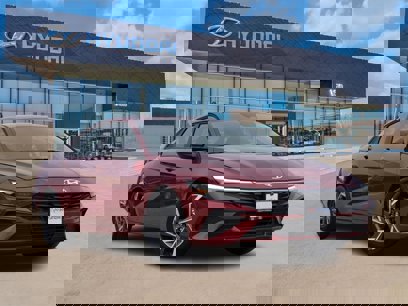 Certified 2025 Hyundai Elantra Sport