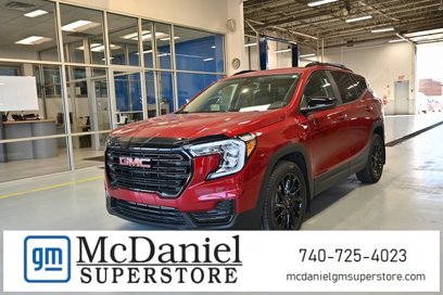 Used 2024 GMC Terrain SLE w/ Driver Convenience Package