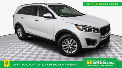 Used 2017 Kia Sorento LX w/ LX Convenience Package