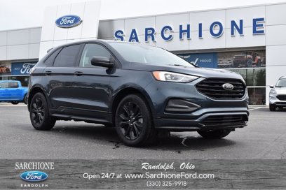 Used 2023 Ford Edge SE w/ Black Appearance Package