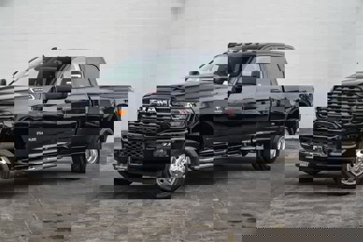 New 2025 RAM 3500 Big Horn