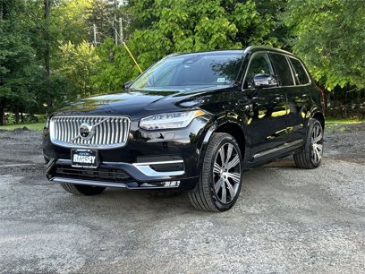 New 2025 Volvo XC90 B6 Plus