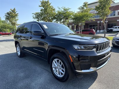 New 2024 Jeep Grand Cherokee L Laredo w/ Luxury Tech Group I