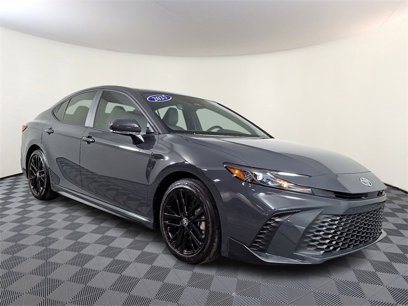 Used 2025 Toyota Camry SE w/ Convenience Package