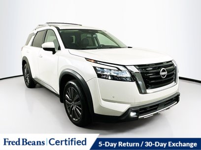 Certified 2022 Nissan Pathfinder SL w/ SL Premium Package