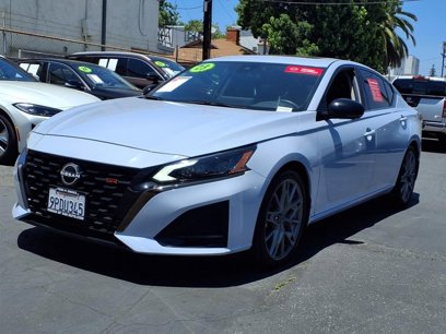 Used 2023 Nissan Altima 2.0 SR