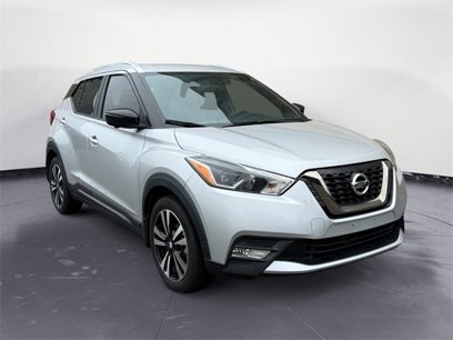 Used 2019 Nissan Kicks SR