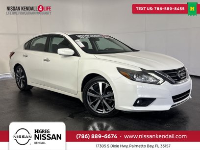 Used 2017 Nissan Altima 2.5 SR w/ LED Appearance Package