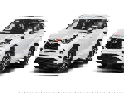 Used 2022 Toyota Highlander XLE