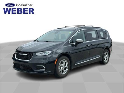 Used 2023 Chrysler Pacifica Limited