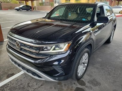 Used 2021 Volkswagen Atlas Cross Sport SE w/ Panoramic Sunroof Package