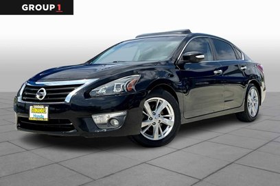 Used 2013 Nissan Altima 2.5 SL w/ 2.5 Moonroof Pkg