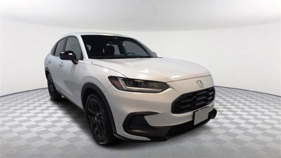 New 2025 Honda HR-V Sport