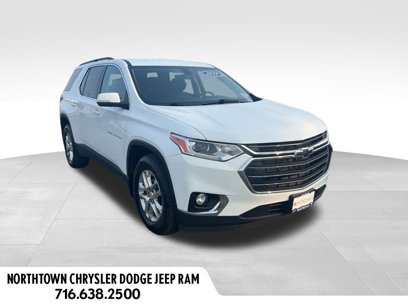 Used 2021 Chevrolet Traverse LT