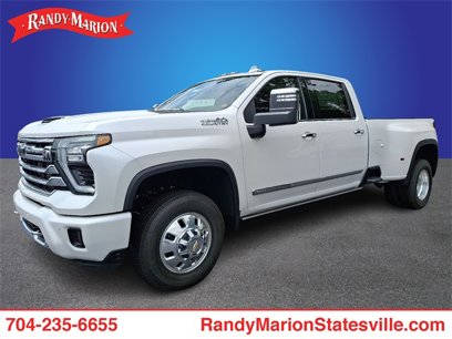 New 2025 Chevrolet Silverado 3500 High Country w/ Technology Package