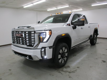 New 2025 GMC Sierra 2500 Denali w/ Technology Package