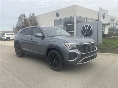 New 2025 Volkswagen Atlas Cross Sport SE
