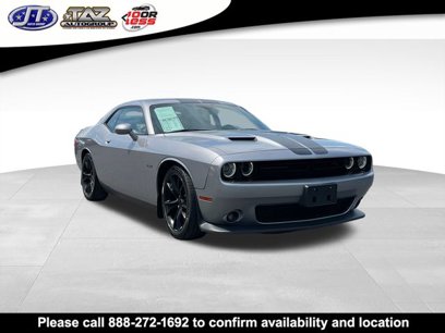 Used 2016 Dodge Challenger R/T w/ Driver Convenience Group