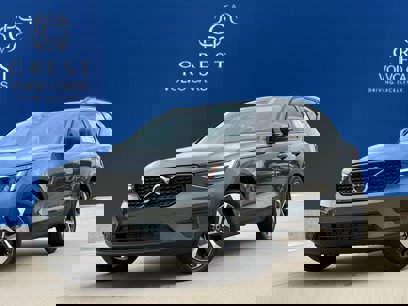 New 2026 Volvo XC40 B5 Core w/ Protection Package Premier