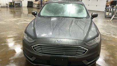 Used 2017 Ford Fusion SE w/ Fusion SE Technology Package