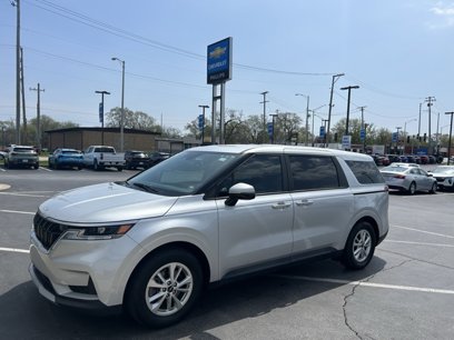 Used 2023 Kia Carnival LX