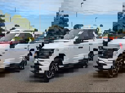 Used 2023 Ford F150 Lightning XLT