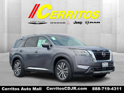 Used 2022 Nissan Pathfinder Platinum w/ Cargo Package