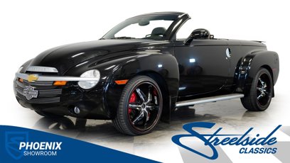Used 2004 Chevrolet SSR w/ Preferred Equipment Group
