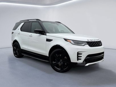 New 2025 Land Rover Discovery Dynamic SE