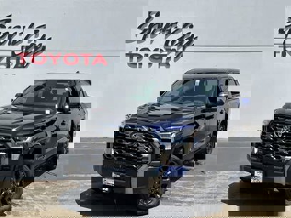 New 2025 Toyota Tundra Platinum
