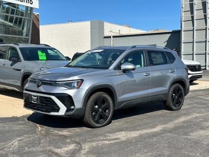New 2025 Volkswagen Taos SEL