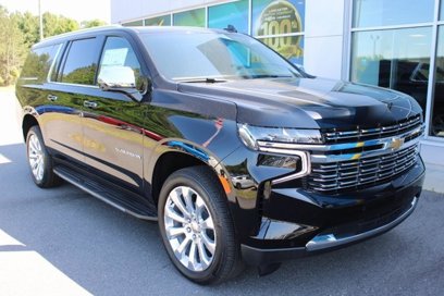 New 2024 Chevrolet Suburban Premier w/ Premium Package