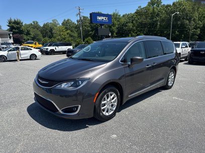 Used 2020 Chrysler Pacifica Touring-L