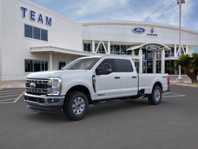 New 2025 Ford F350 XLT