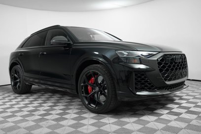 New 2025 Audi RS Q8 performance