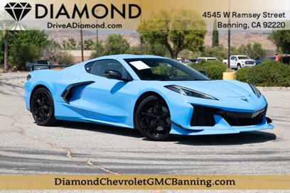Used 2021 Chevrolet Corvette Stingray Premium Cpe w/ Z51 Performance Package