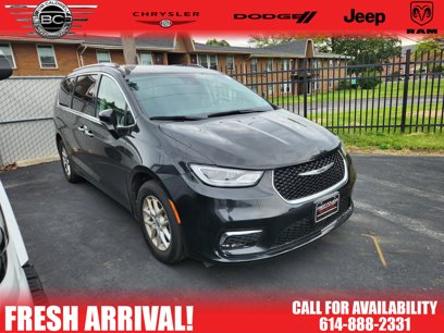 Used 2021 Chrysler Pacifica Touring-L