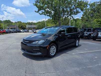 Certified 2023 Chrysler Voyager LX