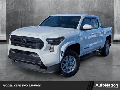 New 2024 Toyota Tacoma SR5