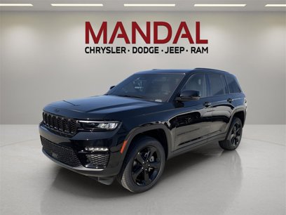 New 2025 Jeep Grand Cherokee Limited w/ Black Appearance Package