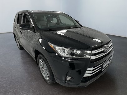 Used 2017 Toyota Highlander AWD V6