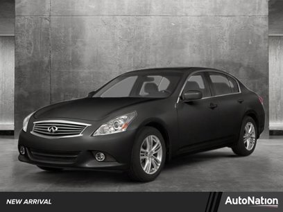 Used 2013 INFINITI G37 x w/ Premium Pkg