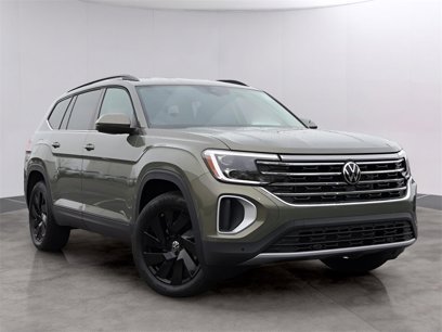 New 2025 Volkswagen Atlas SE