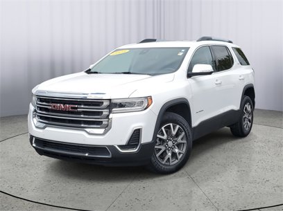 Used 2023 GMC Acadia SLE w/ Driver Convenience Package
