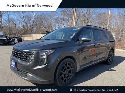New 2025 Kia Carnival SX w/ SX Dark Edition Package