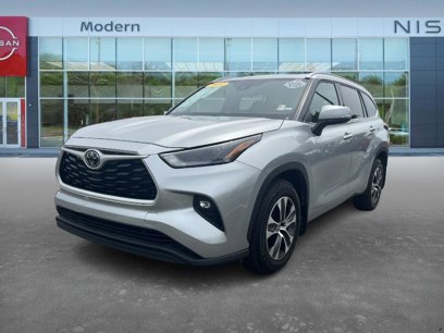 Used 2022 Toyota Highlander XLE