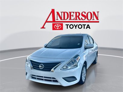 Used 2016 Nissan Versa SV