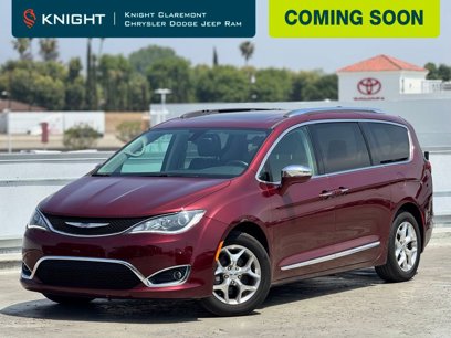 Used 2018 Chrysler Pacifica Limited